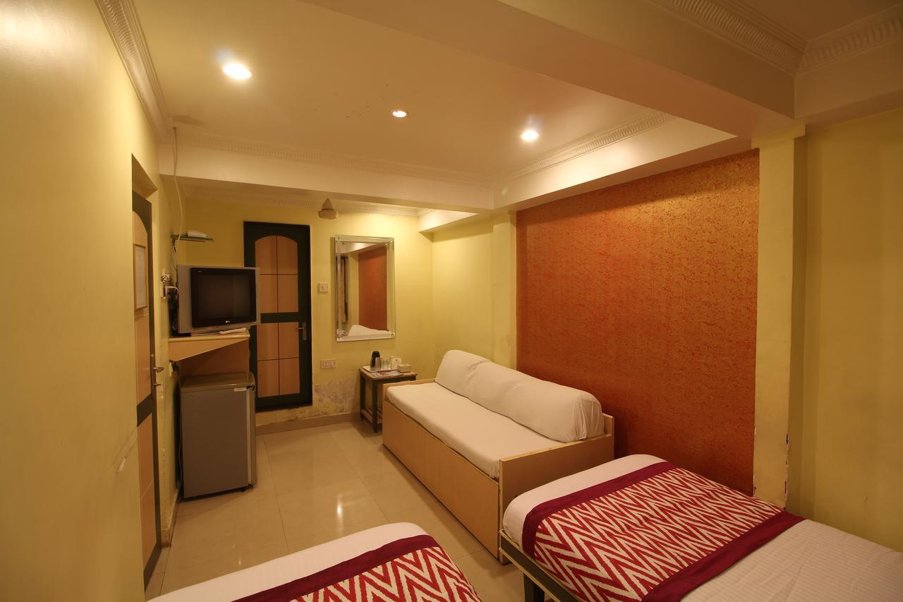 Hotel City Palace Mumbai Exteriör bild